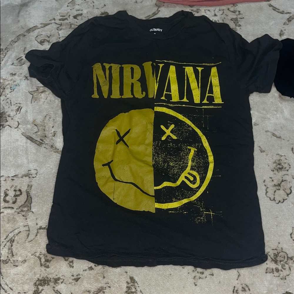 NIRVANA Kids Tee in Black and Yellow